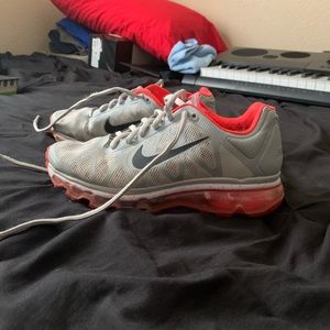 Nike Wmns Air Max+ 2011